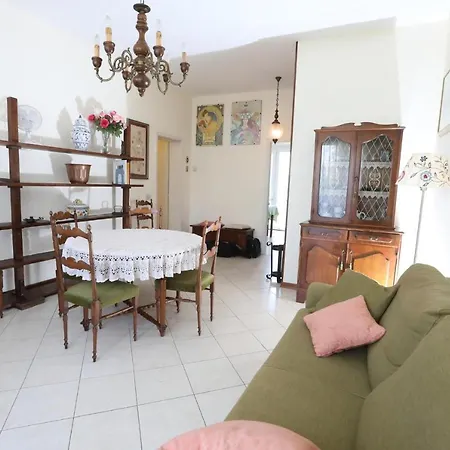 L'ibisco Di Fiorella Apartmán Viareggio