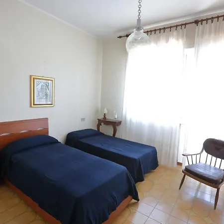 L'ibisco Di Fiorella Viareggio